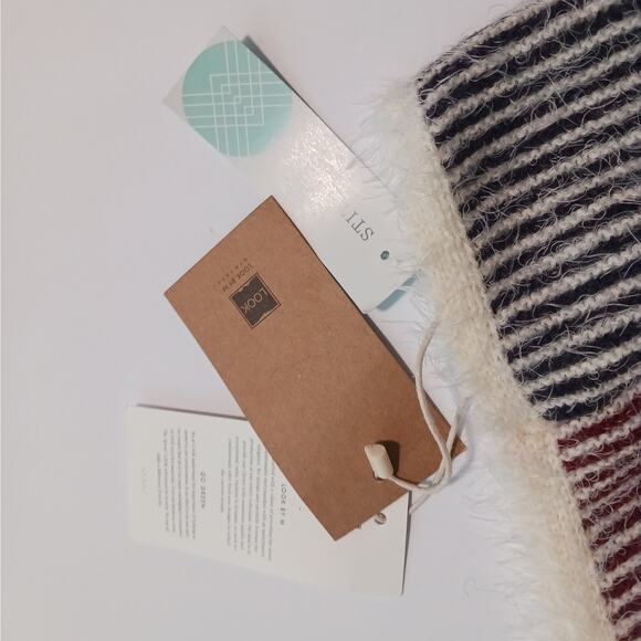 NWT infinity scarf Neva Colorblock Striped Burgundy Look by M/Stitch Fix NEW - Picture 4 of 7